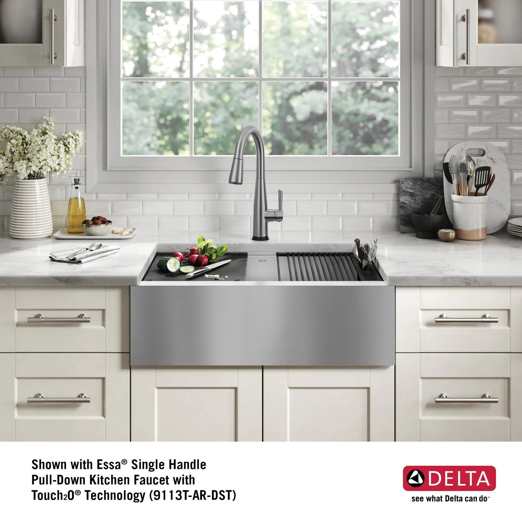 30&rdquo; Workstation Undermount&nbsp;Single Bowl&nbsp;16 Gauge Stainless Steel&nbsp;Farmhouse Apron Front Kitchen Sink&nbsp;with&nbsp;WorkFlow&trade; Ledge and Accessories